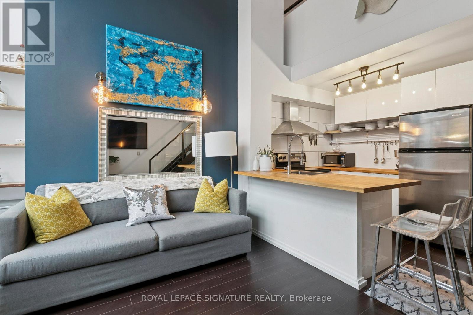 111 - 250 Manitoba Street, Toronto, Ontario  M8Y 4G8 - Photo 9 - W12501914