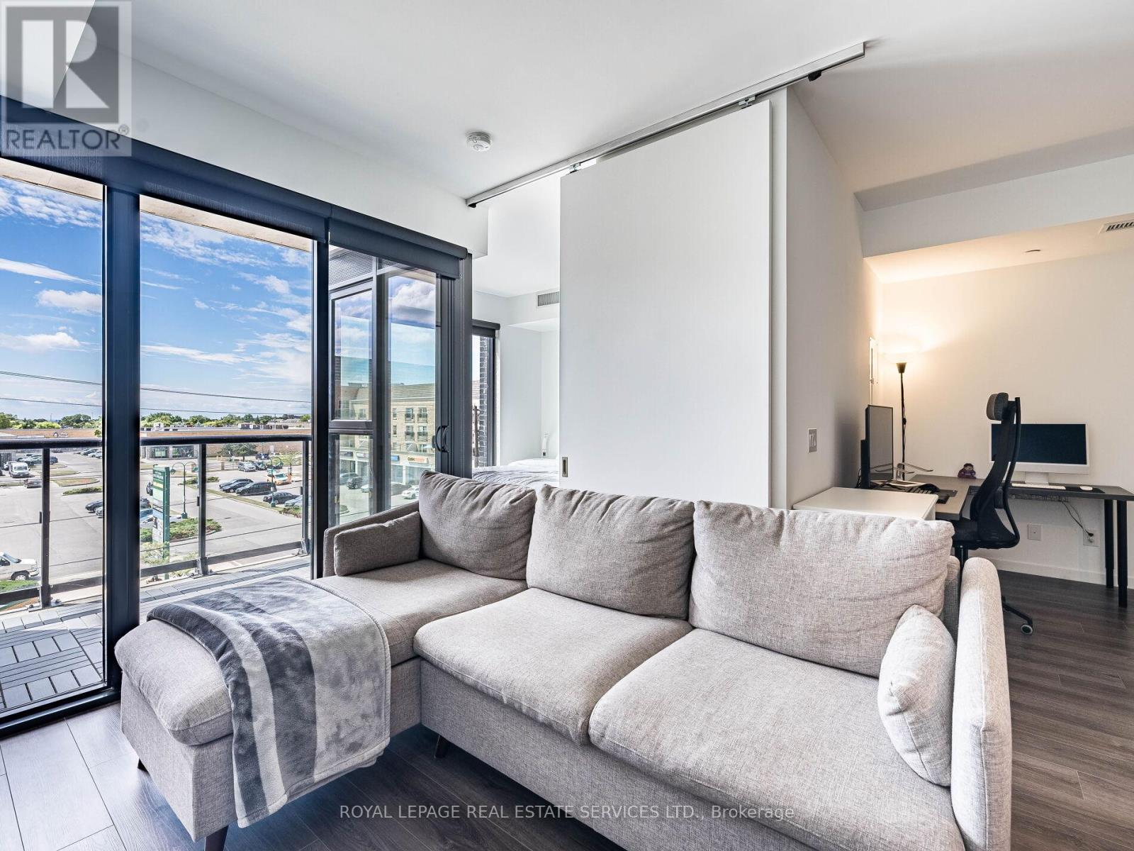 312 - 7 Smith Crescent, Toronto (Stonegate-Queensway), Ontario  M8Z 0Z3 - Photo 14 - W12501988