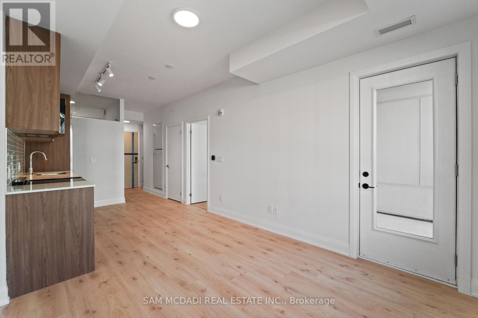 320 - 3250 Carding Mill Trail, Oakville (Go Glenorchy), Ontario  L6M 1L3 - Photo 10 - W12501998