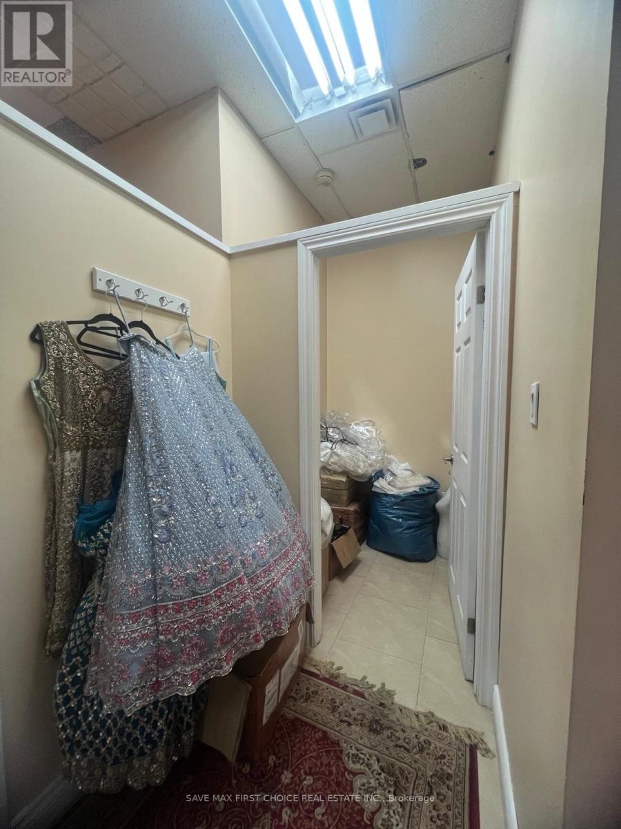 Unknown Address, ,    - Photo 15 - W12502012