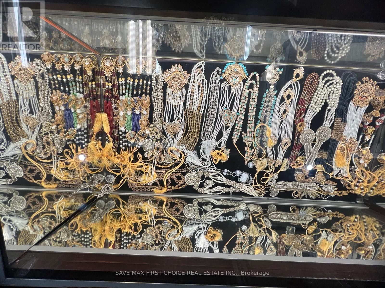 Unknown Address, ,    - Photo 6 - W12502012