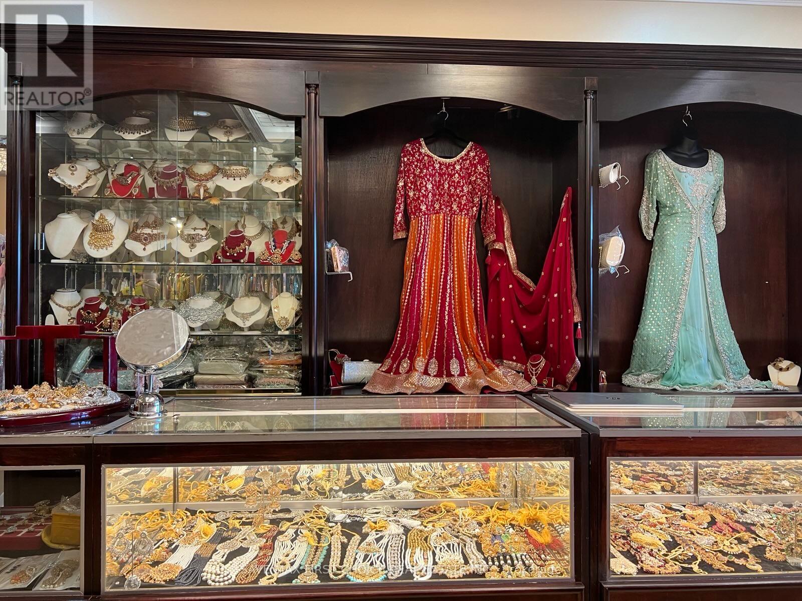 Unknown Address, ,    - Photo 7 - W12502012