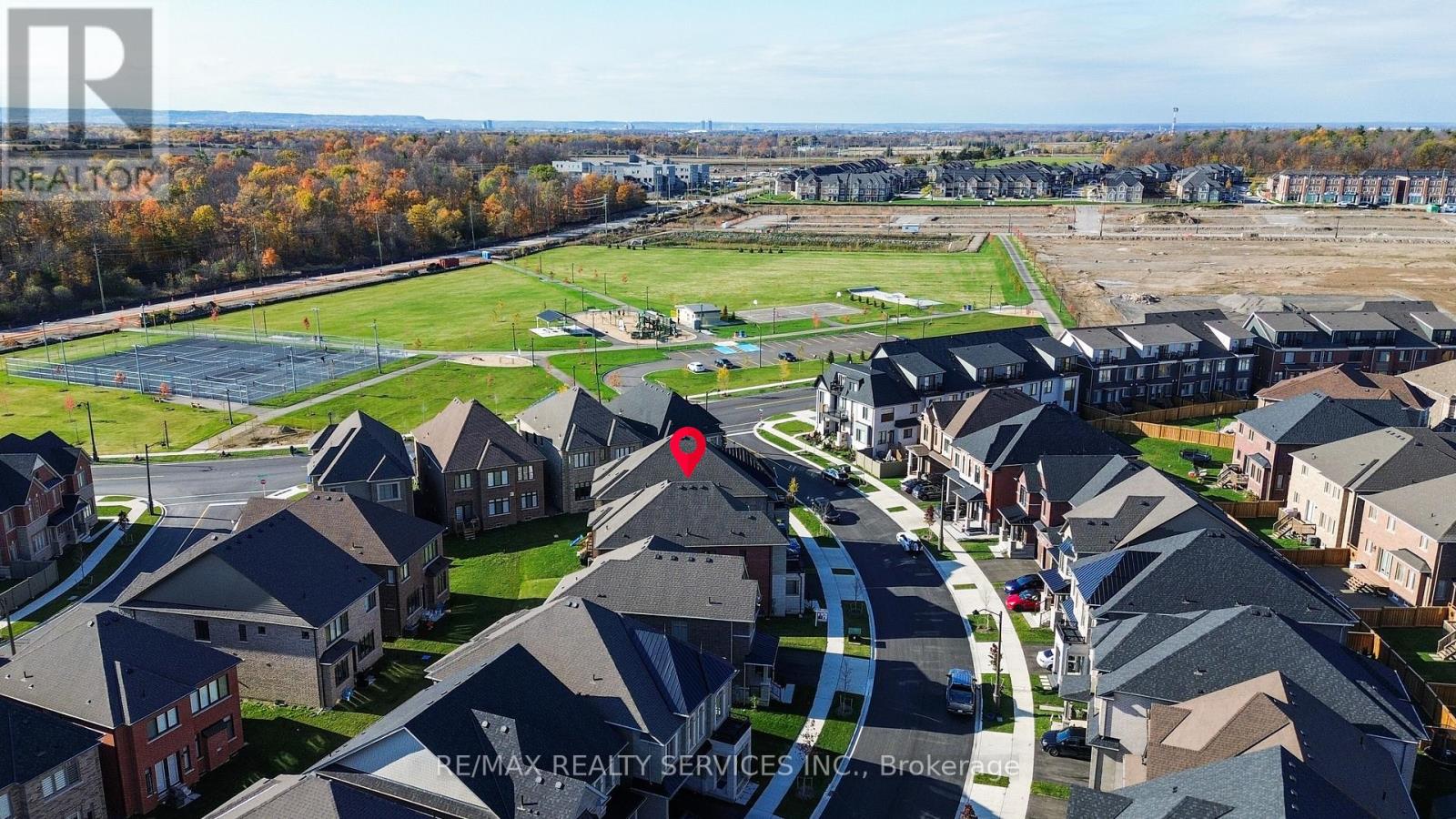 3444 Mosley Gate, Oakville, Ontario  L6H 0Y8 - Photo 4 - W12502074