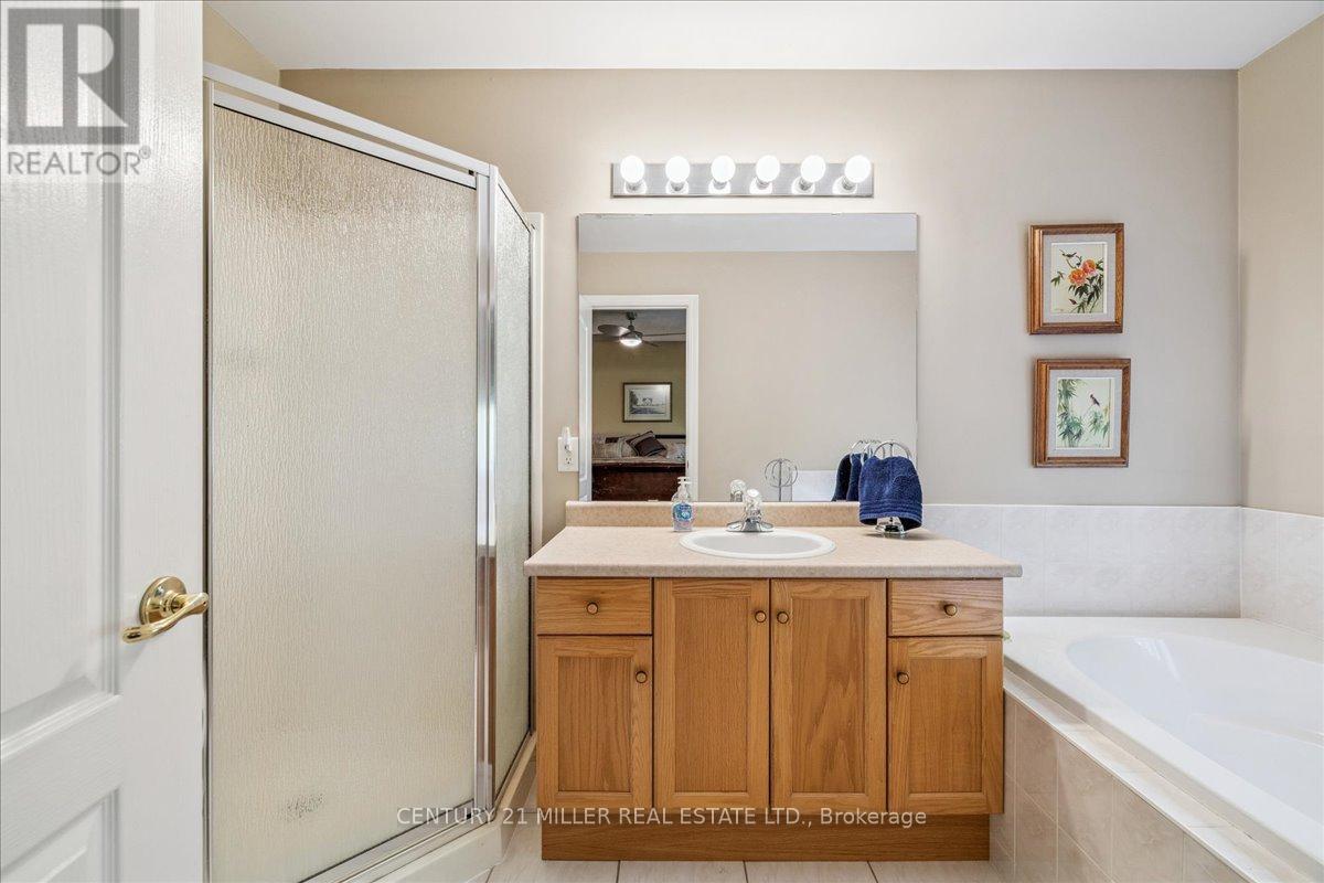 8 - 1019 North Shore Boulevard, Burlington, Ontario  L7T 1X8 - Photo 26 - W12502080