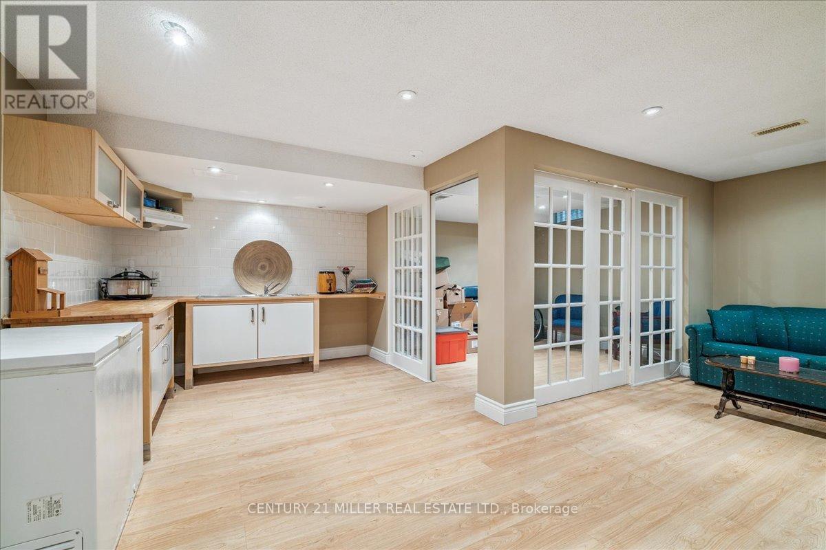 8 - 1019 North Shore Boulevard, Burlington, Ontario  L7T 1X8 - Photo 38 - W12502080