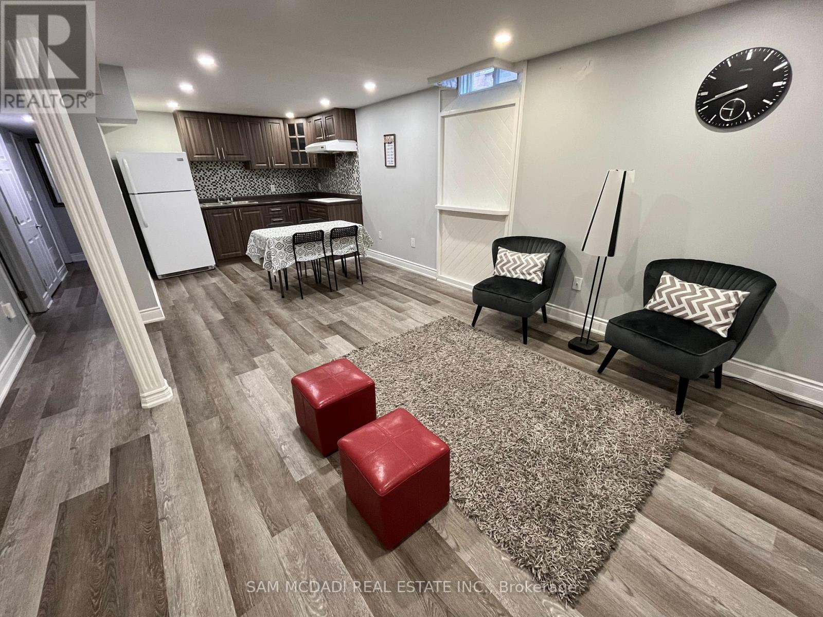 3183 Valcourt Crescent, Mississauga (Erin Mills), Ontario  L5L 5K2 - Photo 32 - W12502096