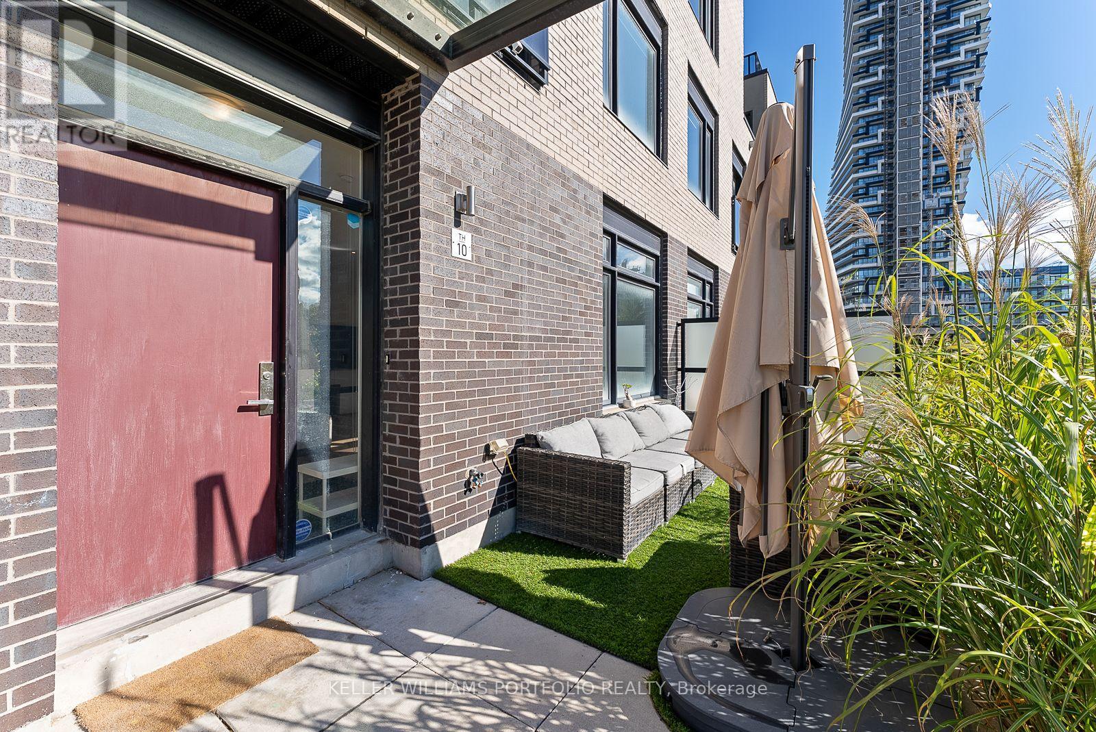 10 - 4030 Parkside Village Drive, Mississauga (Creditview), Ontario  L5B 0K2 - Photo 2 - W12502126