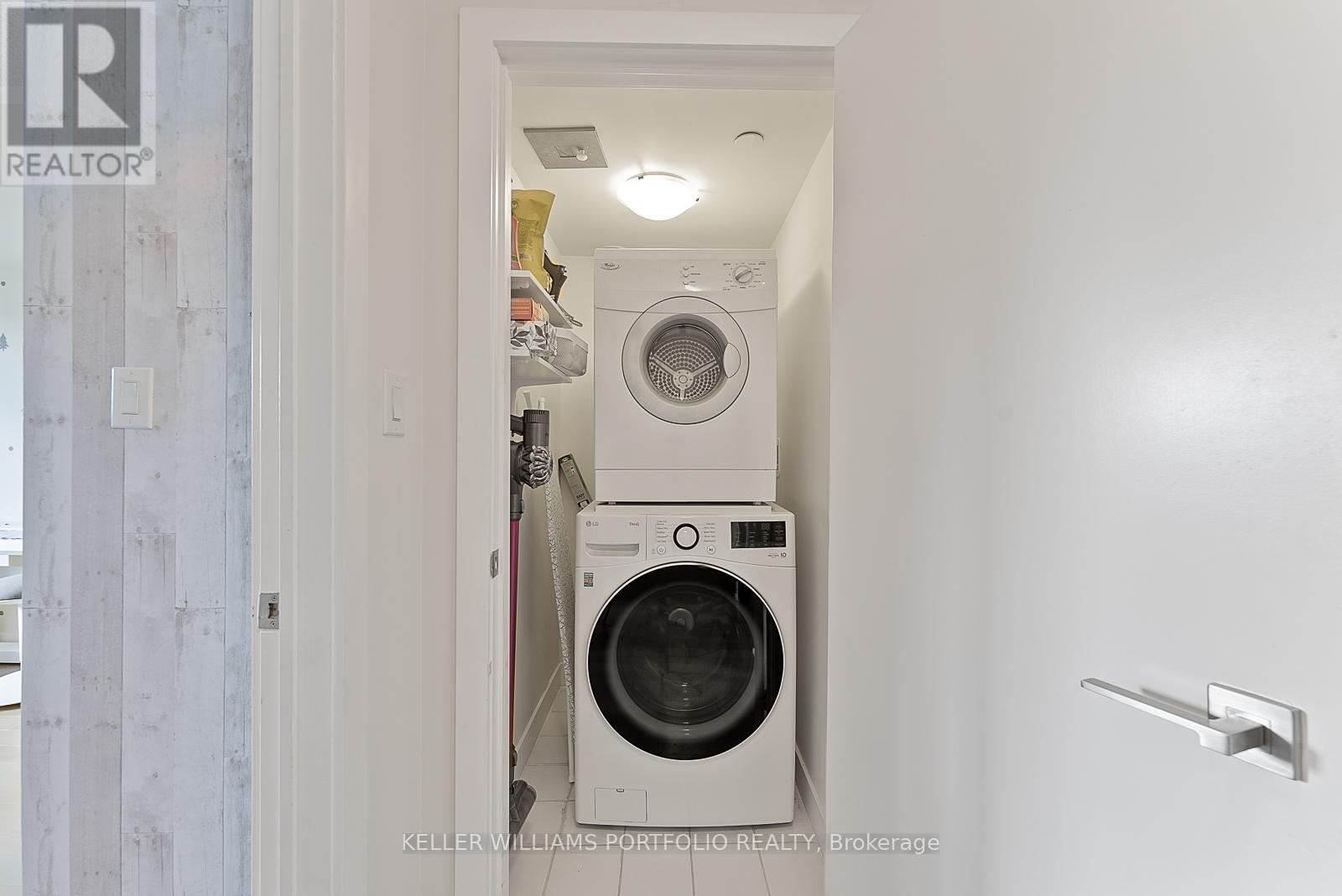 10 - 4030 Parkside Village Drive, Mississauga (Creditview), Ontario  L5B 0K2 - Photo 30 - W12502126