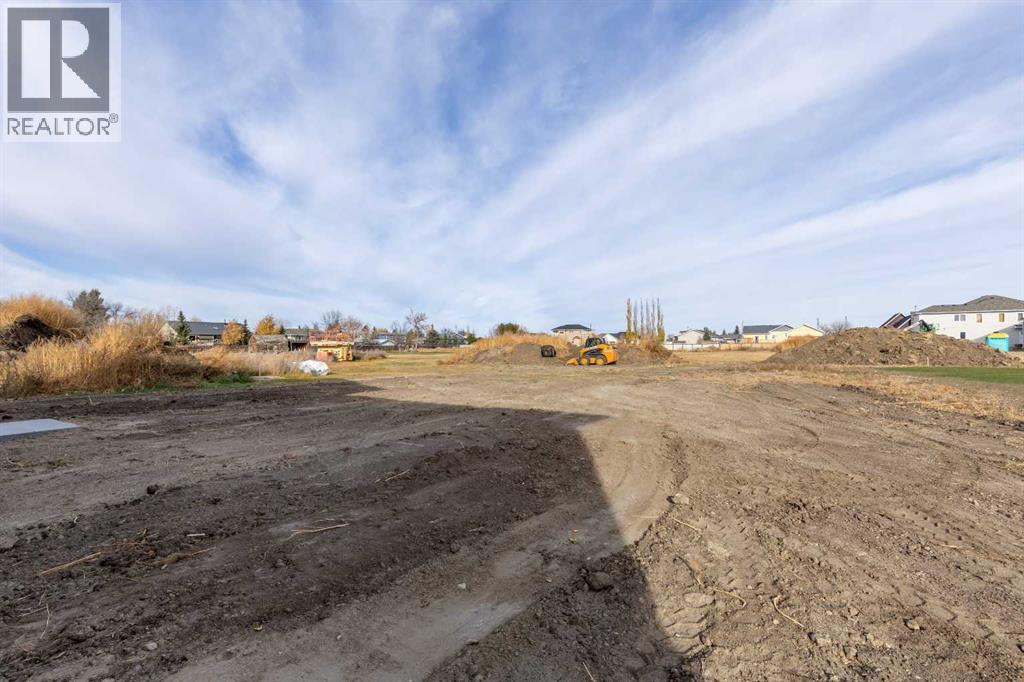 277 E 1 Avenue N, Magrath, Alberta  T0K 1J0 - Photo 36 - A2267463