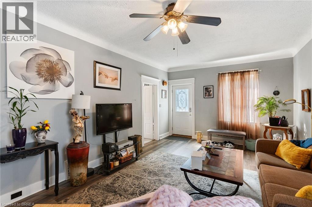 84 Brighton Avenue, Brantford, Ontario  N3S 1W2 - Photo 11 - 40760012