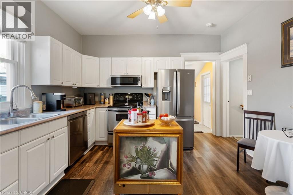 84 Brighton Avenue, Brantford, Ontario  N3S 1W2 - Photo 17 - 40760012