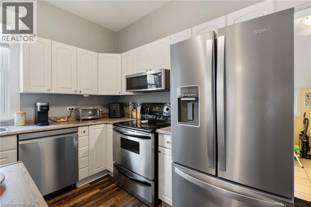 84 Brighton Avenue, Brantford, Ontario  N3S 1W2 - Photo 21 - 40760012