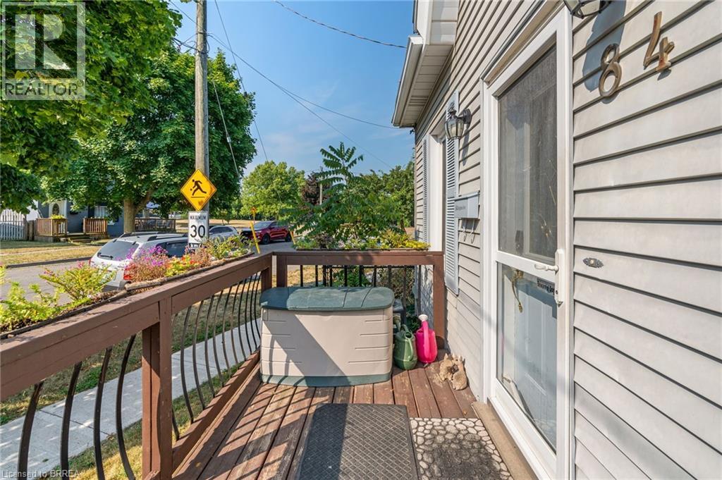 84 Brighton Avenue, Brantford, Ontario  N3S 1W2 - Photo 7 - 40760012