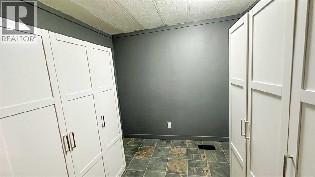 48, 33009 Range Road 55, Rural Mountain View County, Alberta  T0M 1X0 - Photo 14 - A2240063