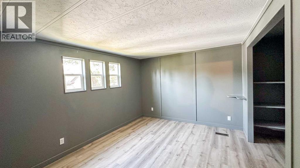 48, 33009 Range Road 55, Rural Mountain View County, Alberta  T0M 1X0 - Photo 17 - A2240063