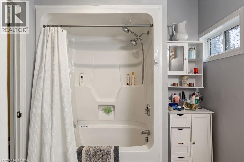 84 Brighton Avenue, Brantford, Ontario  N3S 1W2 - Photo 25 - 40760012