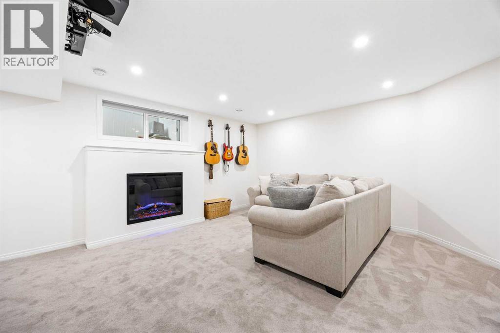 16 Tuscany Ravine Court Nw, Calgary, Alberta  T3L 2X3 - Photo 34 - A2261209