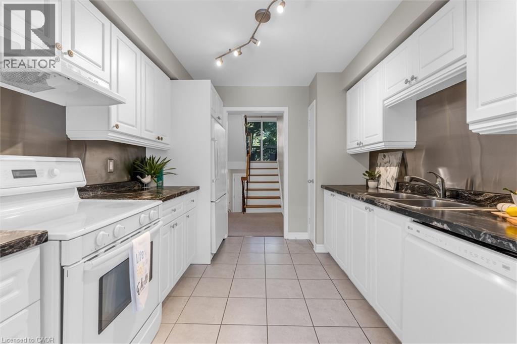 1310 Hampton Street Unit# 19, Oakville, Ontario  L6H 2S6 - Photo 5 - 40781803