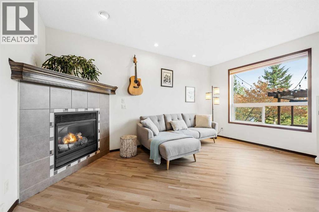 16 Tuscany Ravine Court Nw, Calgary, Alberta  T3L 2X3 - Photo 8 - A2261209