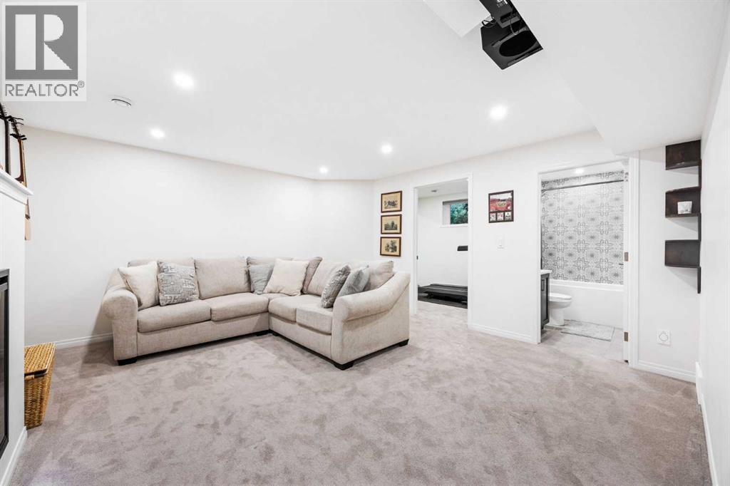 16 Tuscany Ravine Court Nw, Calgary, Alberta  T3L 2X3 - Photo 33 - A2261209