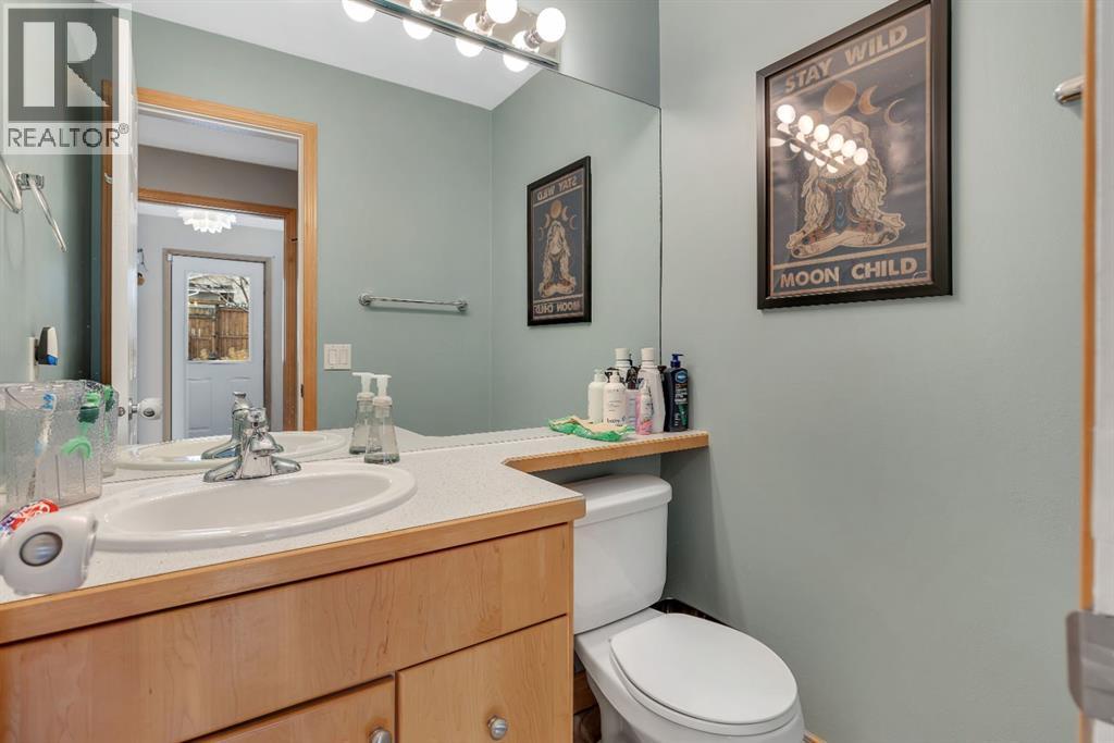 23 Millside Crescent Sw, Calgary, Alberta  t2y 2p4 - Photo 14 - A2267817