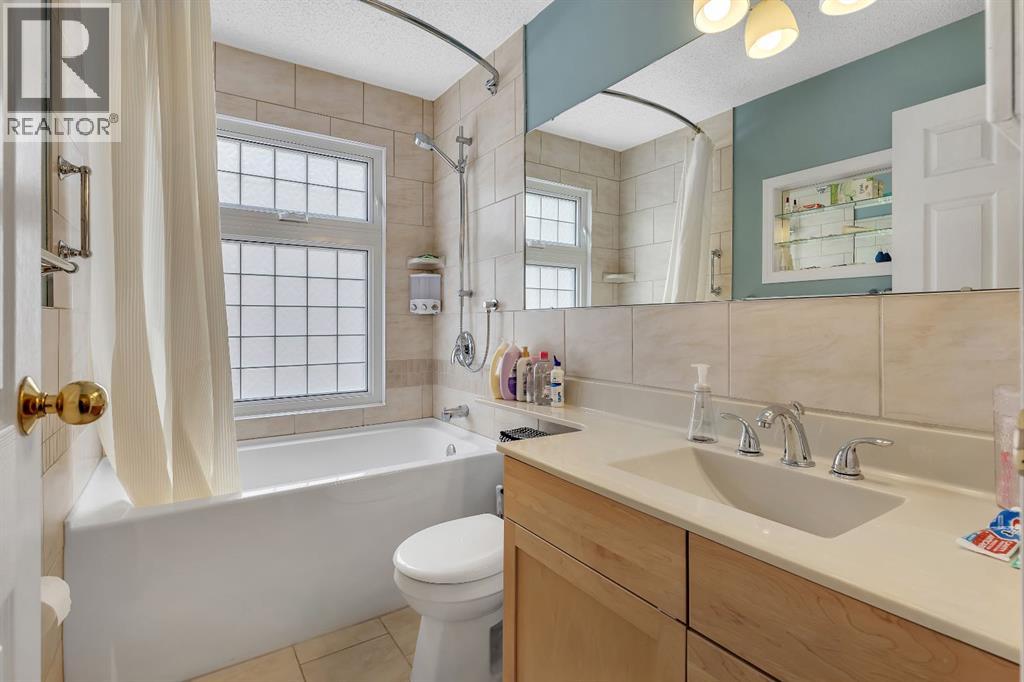 23 Millside Crescent Sw, Calgary, Alberta  t2y 2p4 - Photo 17 - A2267817