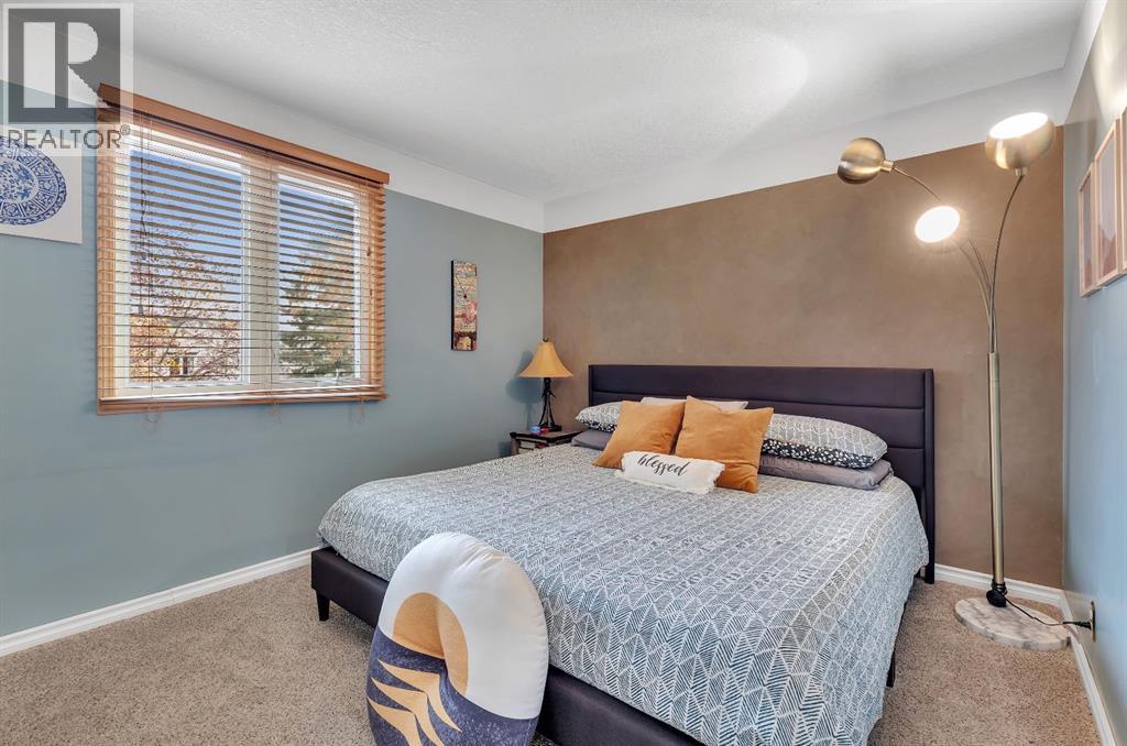 23 Millside Crescent Sw, Calgary, Alberta  t2y 2p4 - Photo 16 - A2267817