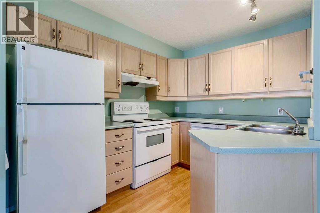 1205, 1818 Simcoe Boulevard Sw, Calgary, Alberta  T3H 3L9 - Photo 4 - A2267978