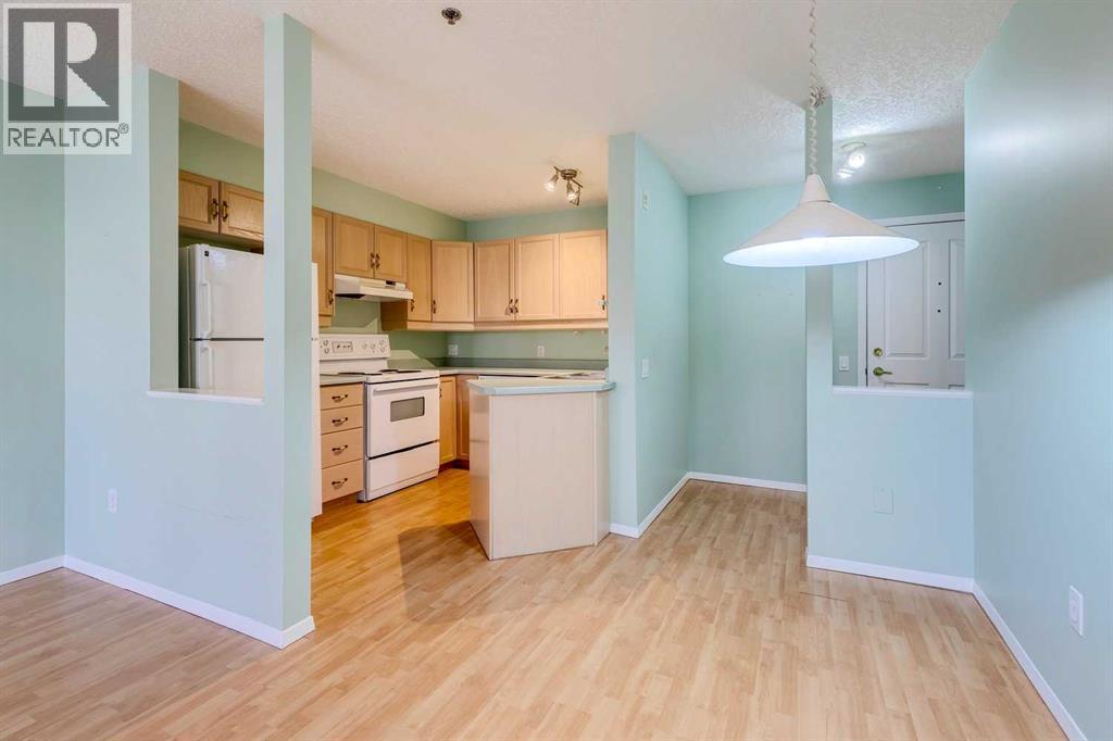 1205, 1818 Simcoe Boulevard Sw, Calgary, Alberta  T3H 3L9 - Photo 3 - A2267978