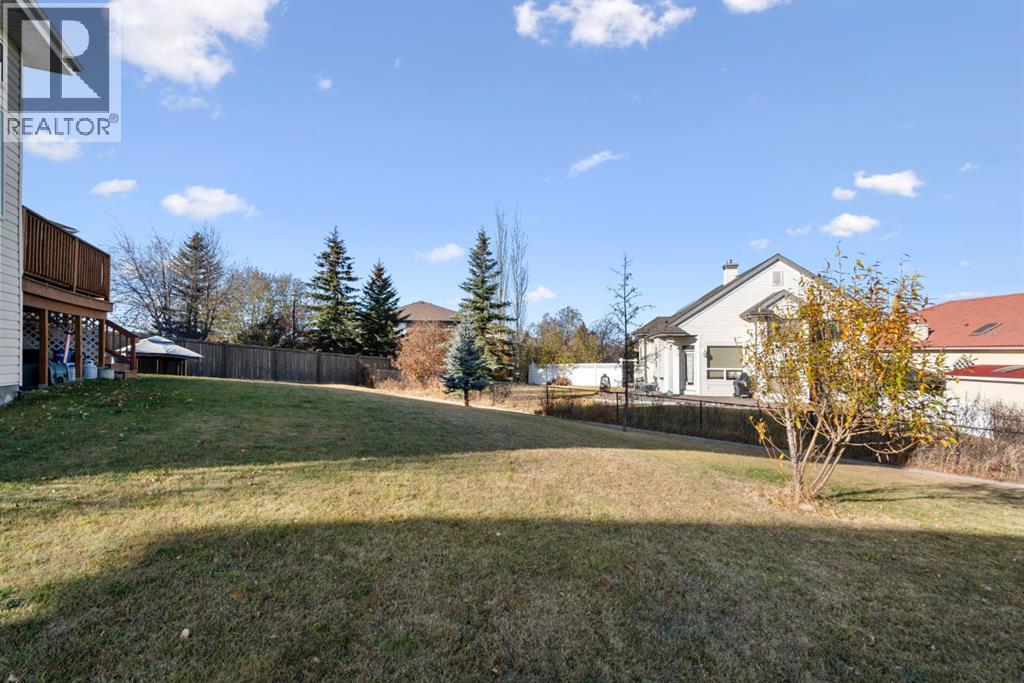 28 Hidden Park Nw, Calgary, Alberta  T3A 5K4 - Photo 41 - A2268209