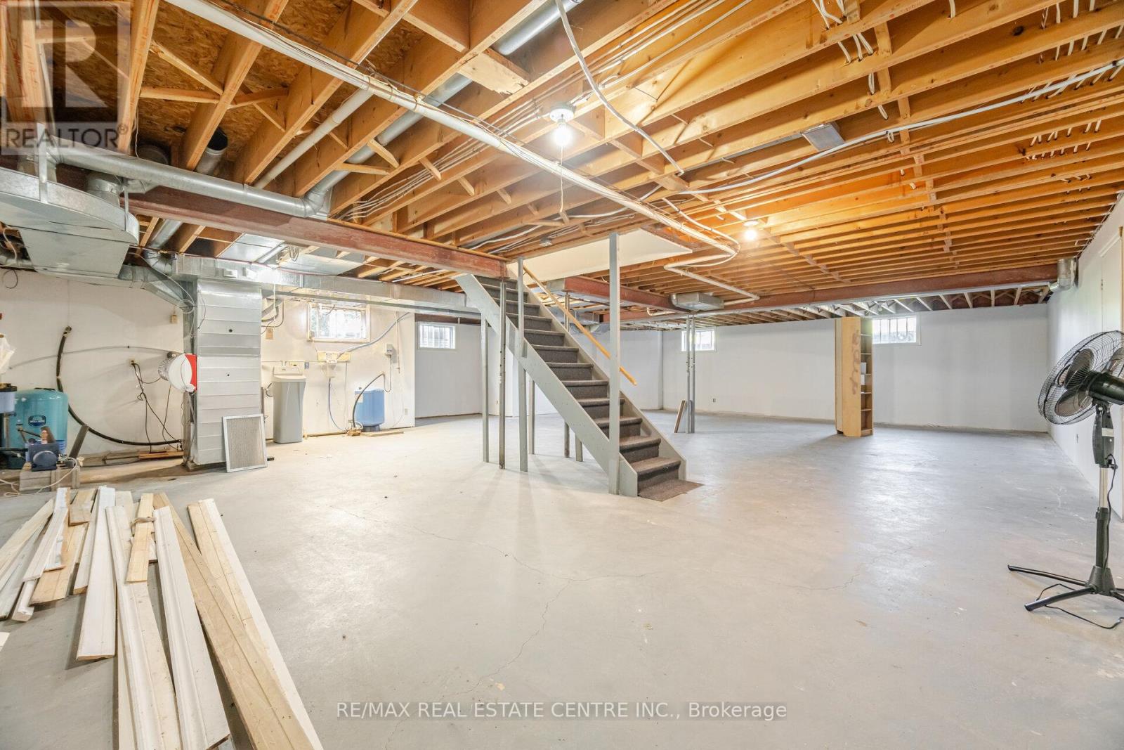 720 Lincoln Avenue, Niagara-On-The-Lake, Ontario  L0S 1J0 - Photo 41 - X12501834