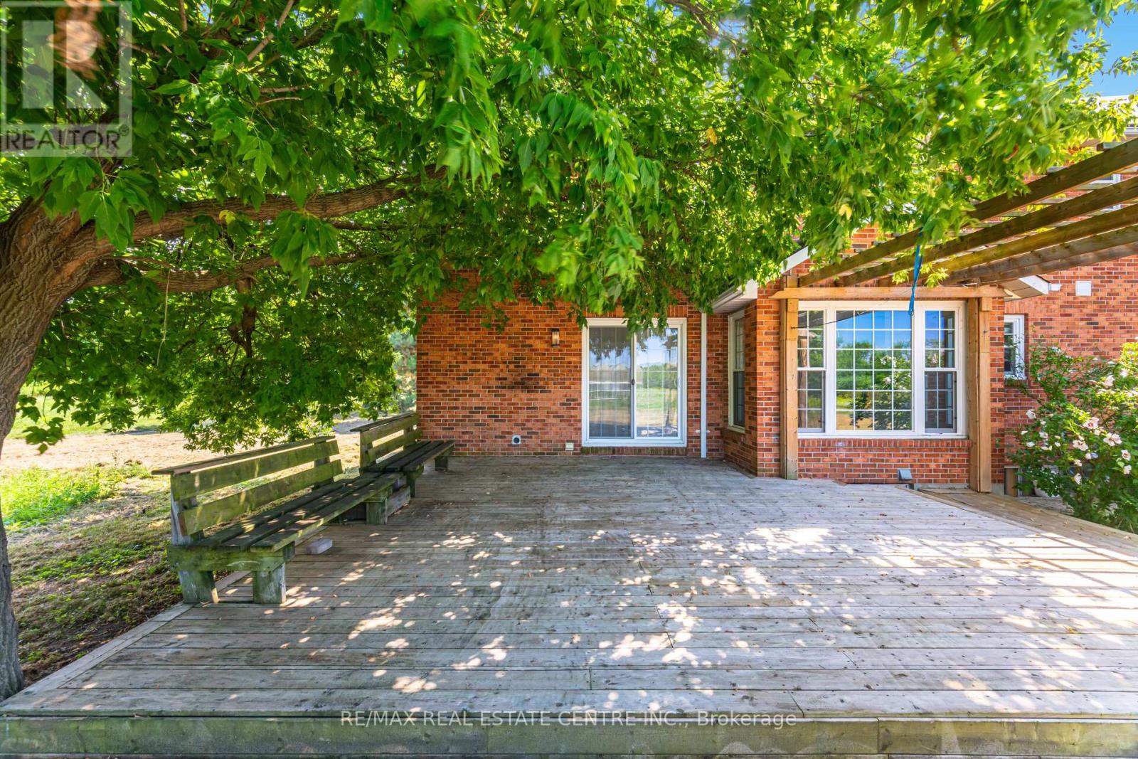 720 Lincoln Avenue, Niagara-On-The-Lake, Ontario  L0S 1J0 - Photo 46 - X12501834