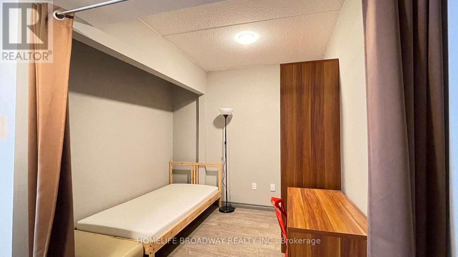 505 - 321 Spruce Street, Waterloo, Ontario  N2L 3M6 - Photo 7 - X12501886