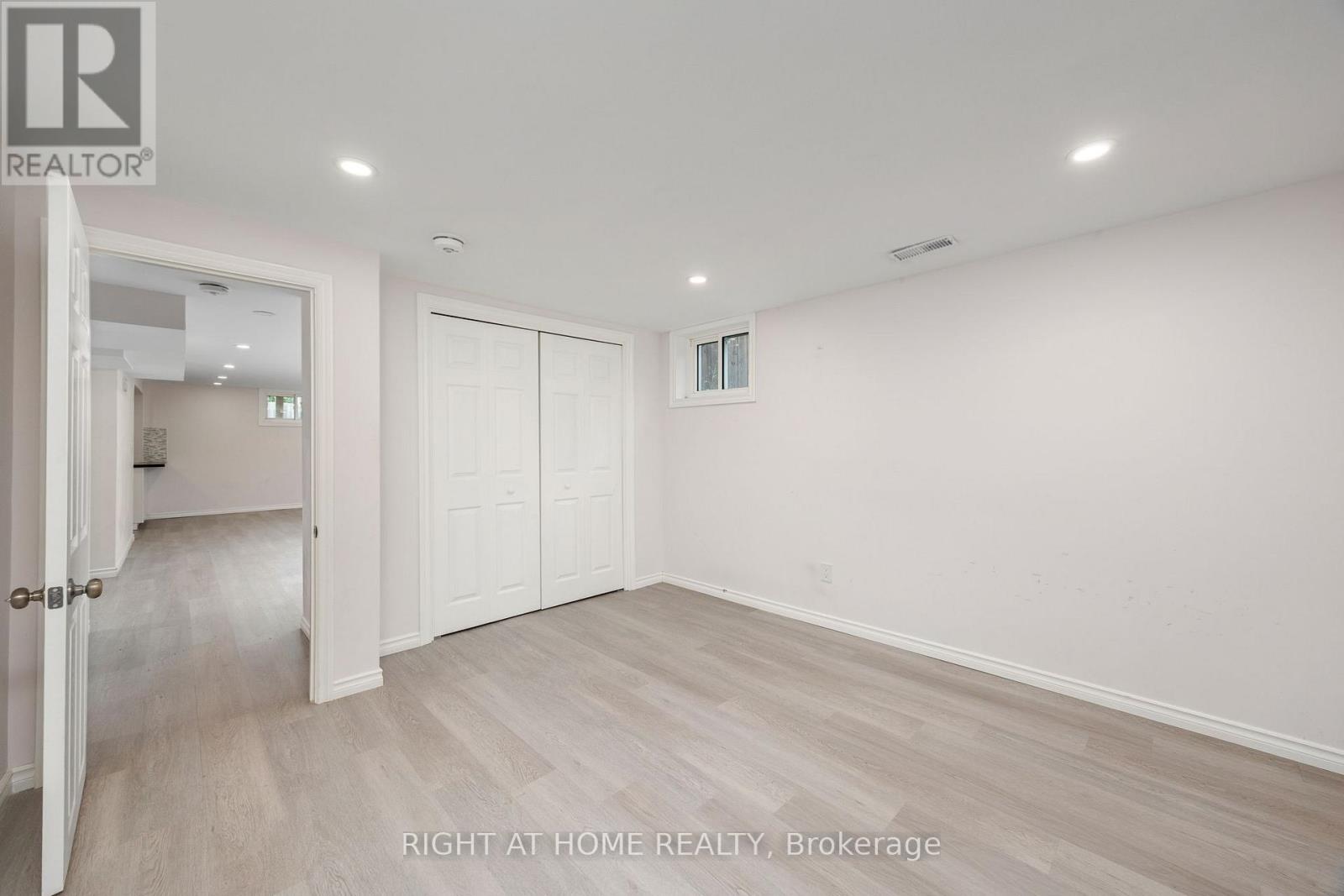 60 Champlain Avenue, Hamilton, Ontario  L8G 2H7 - Photo 21 - X12501916