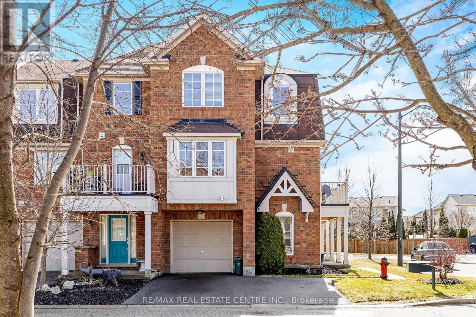 80 - 71 Garth Massey Drive, Cambridge, Ontario  N1T 2G8 - Photo 2 - X12502094