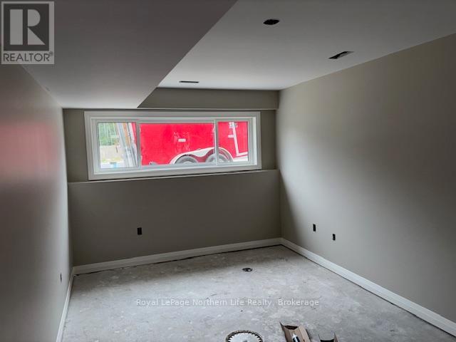 16 Meadow Wood Court, North Bay, Ontario  P1A 4L5 - Photo 26 - X12421632