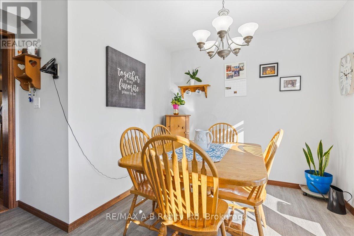 27 - 20 Southvale Road, St. Marys, Ontario  N4A 1E9 - Photo 16 - X12467505