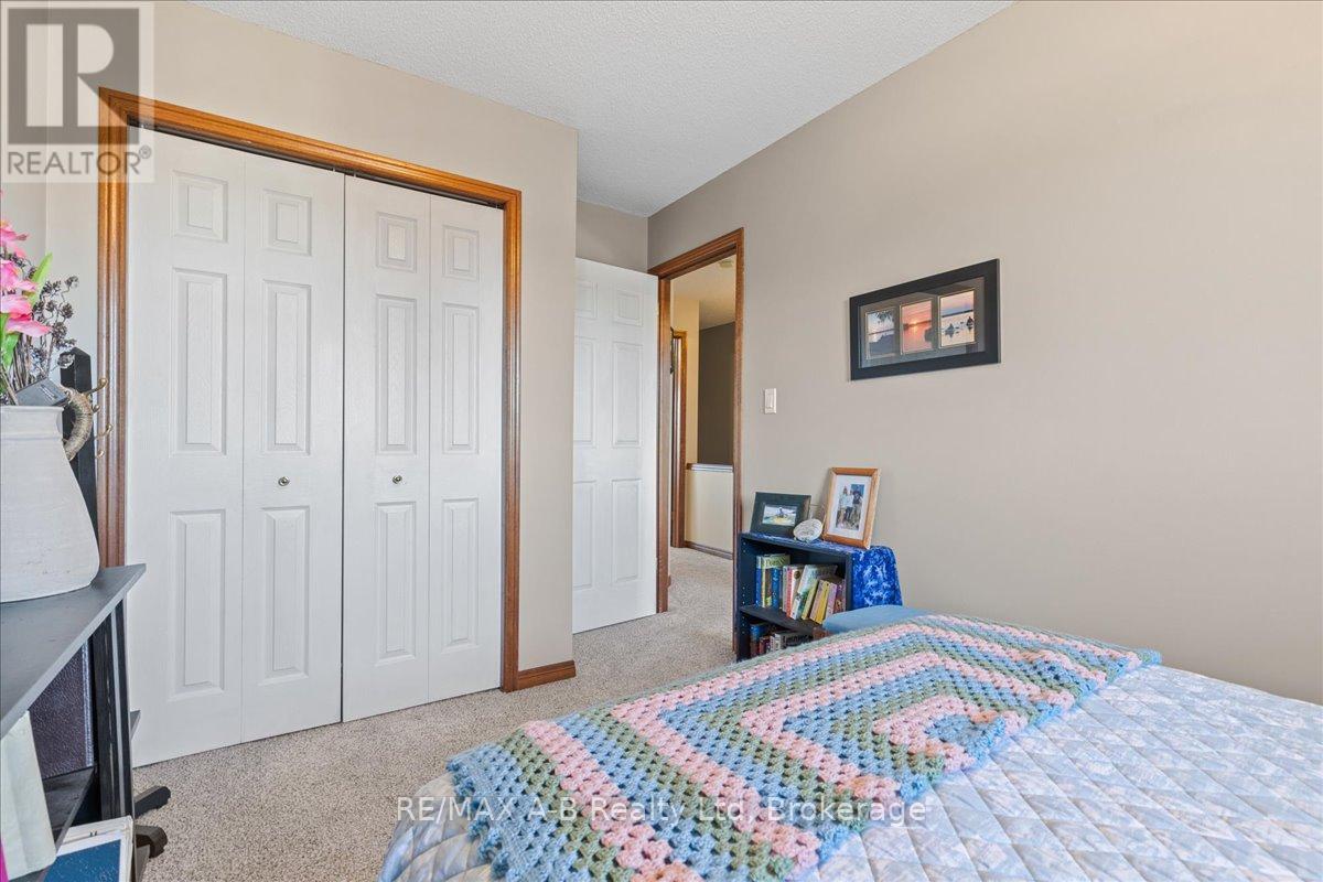 27 - 20 Southvale Road, St. Marys, Ontario  N4A 1E9 - Photo 22 - X12467505