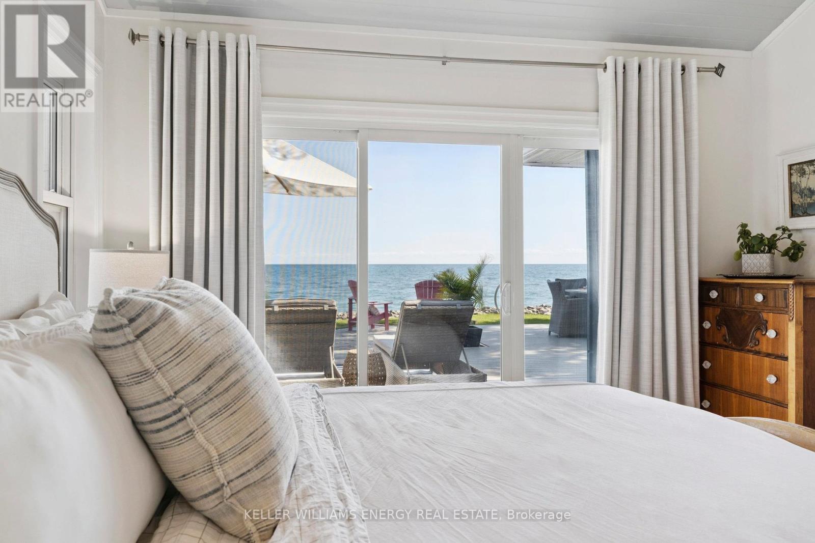 141 Cedar Crest Beach Road, Clarington, Ontario  L1C 3K3 - Photo 11 - E12397075