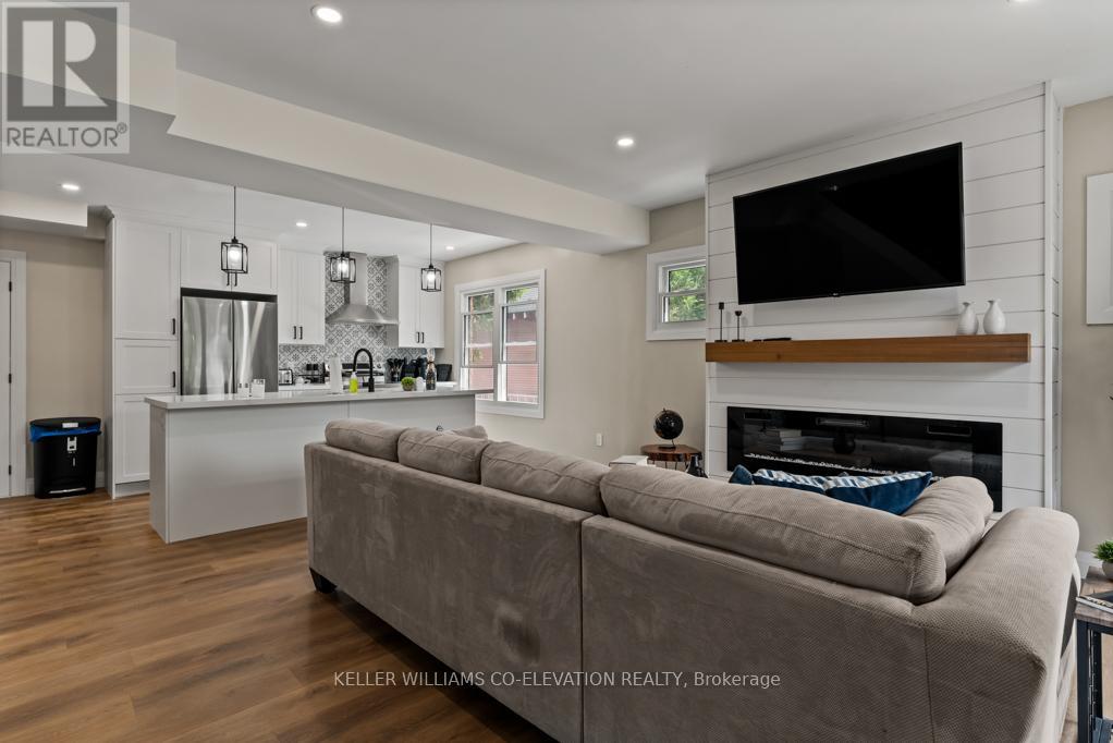 493 Crosby Avenue, Burlington, Ontario  L7R 2R6 - Photo 9 - W12462671