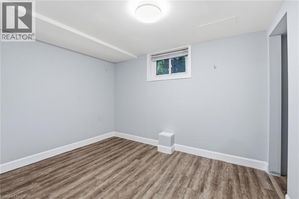 24 Cloverhill Road, Hamilton, Ontario  L9C 3L5 - Photo 21 - 40785049