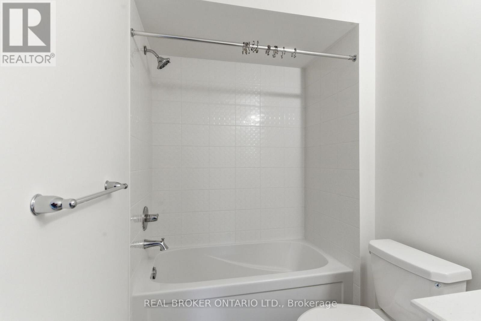 2825 Albatross Way, Pickering, Ontario  L1X 0P6 - Photo 35 - E12491998