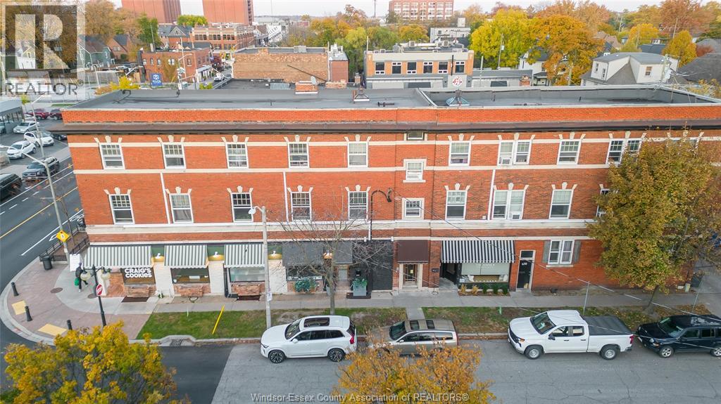 MLS# 25027619: 616 WINDERMERE Unit# 7, Windsor, Canada