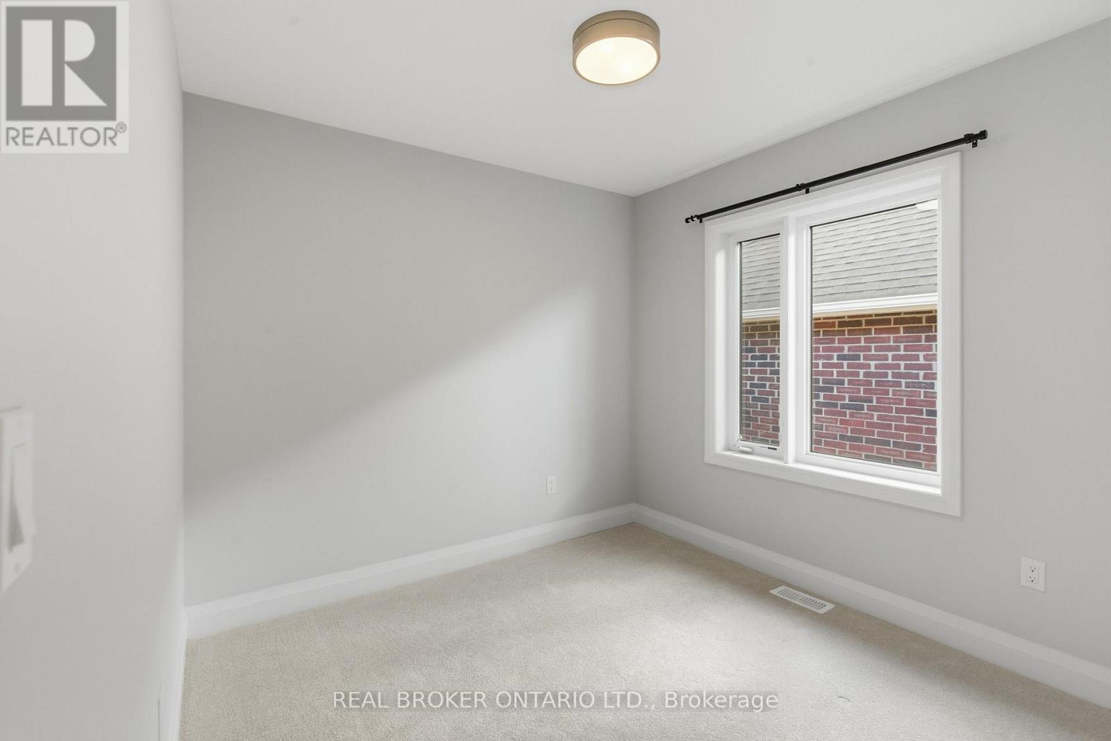 2825 Albatross Way, Pickering, Ontario  L1X 0P6 - Photo 32 - E12491998