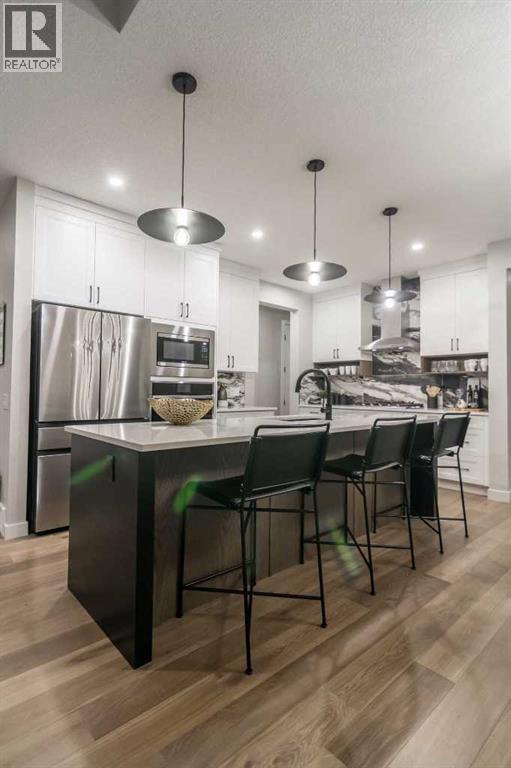 86 Cimarron Estates Drive, Okotoks, Alberta  T1S 0R1 - Photo 3 - A2261709