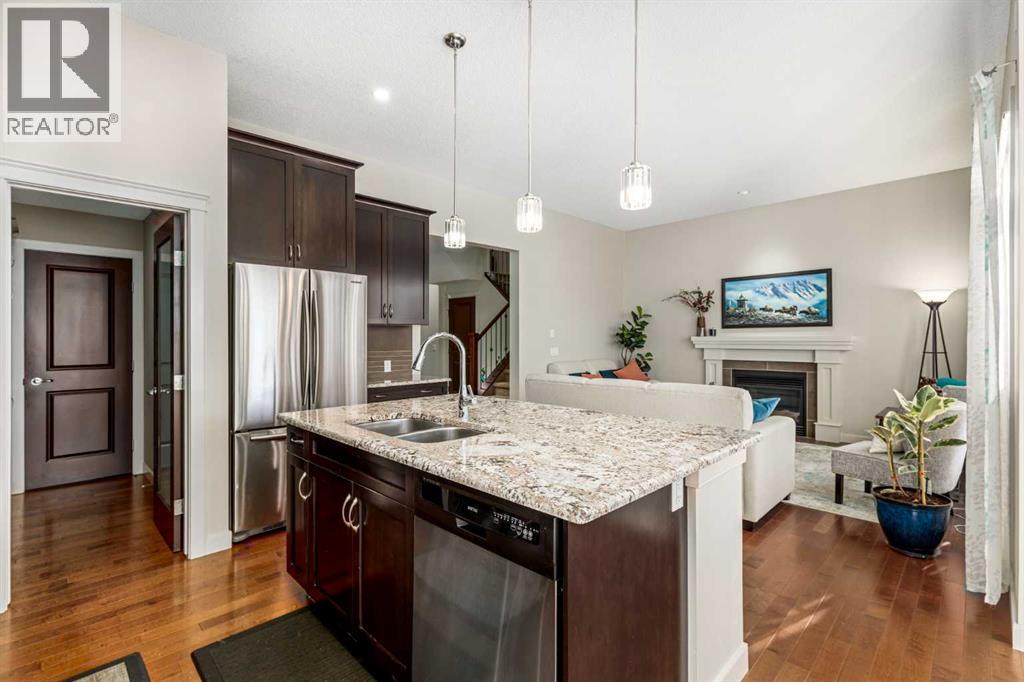 186 Ravenscroft Green Se, Airdrie, Alberta  T4A 0H2 - Photo 7 - A2266844