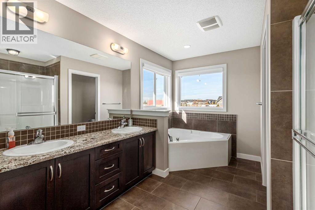 186 Ravenscroft Green Se, Airdrie, Alberta  T4A 0H2 - Photo 25 - A2266844