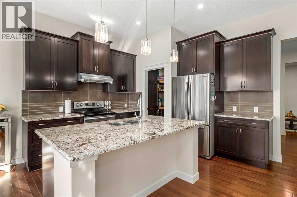 186 Ravenscroft Green Se, Airdrie, Alberta  T4A 0H2 - Photo 8 - A2266844