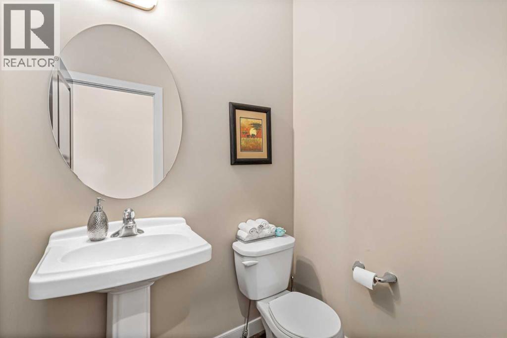 186 Ravenscroft Green Se, Airdrie, Alberta  T4A 0H2 - Photo 17 - A2266844