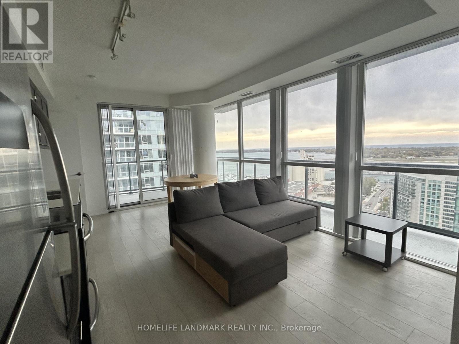 2610 - 20 Bruyeres Mews, Toronto, Ontario M5V 0G8 - Photo 19 - C12428922